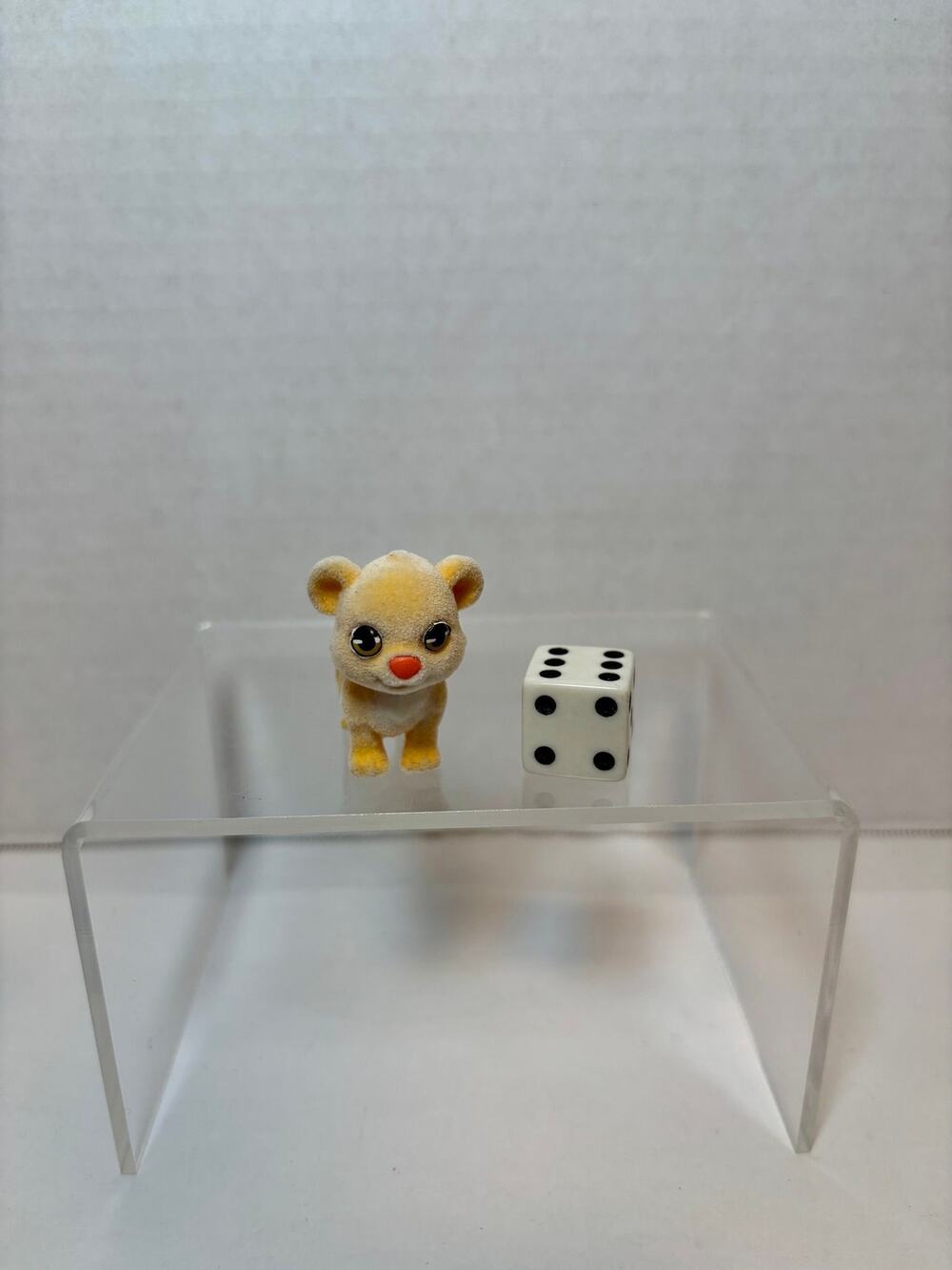 Jungle In My Pocket LIONEL the Lion Mini Figure